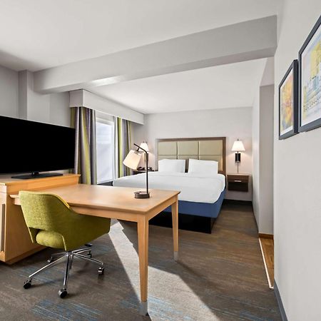 Hampton Inn & Suites Wilson I-95 Экстерьер фото