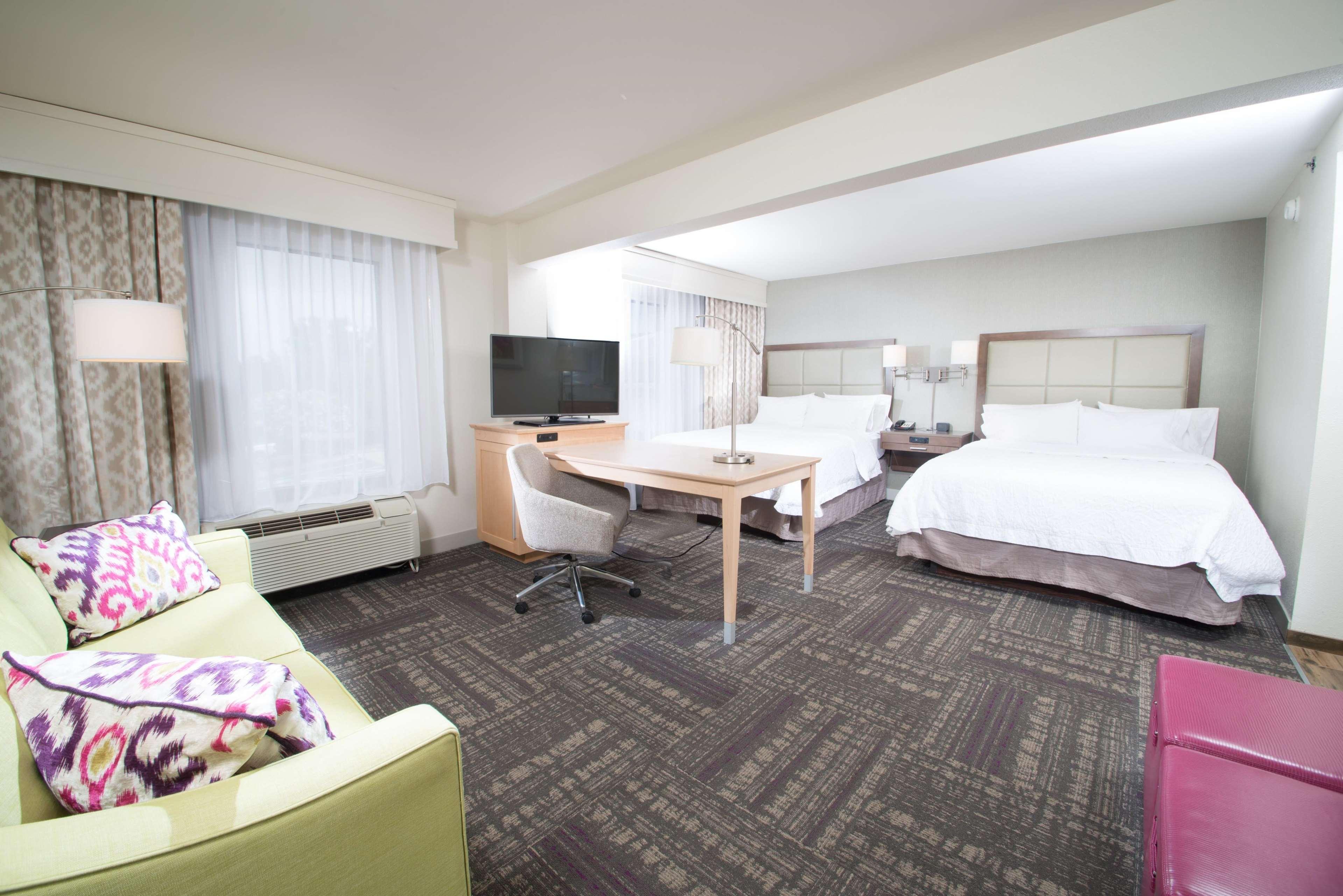 Hampton Inn & Suites Wilson I-95 Экстерьер фото