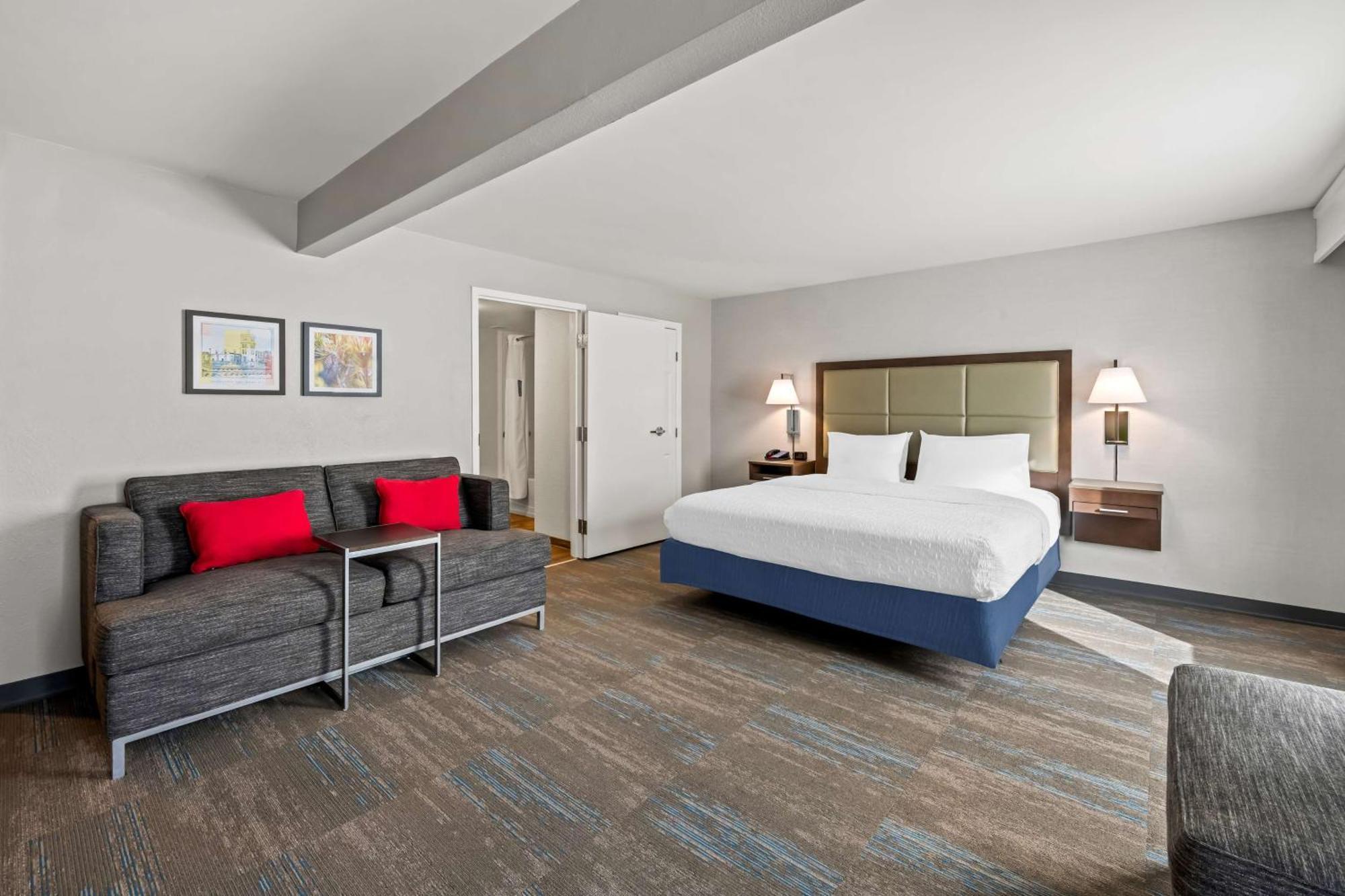 Hampton Inn & Suites Wilson I-95 Экстерьер фото